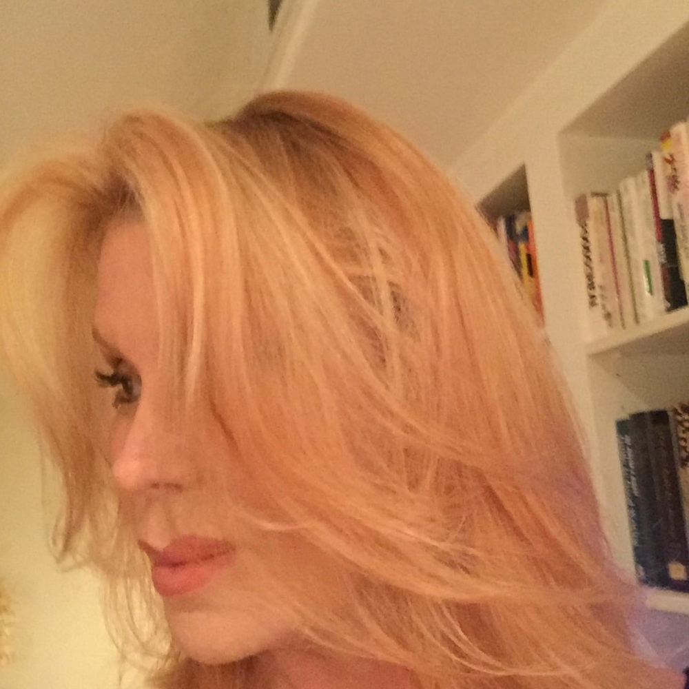 Meet your Posher, Adele